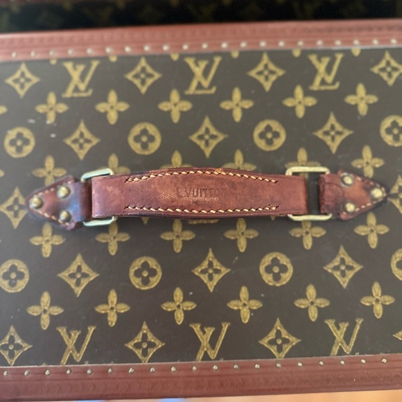 1929 Louis Vuitton Train Case - Picture 2 of 9